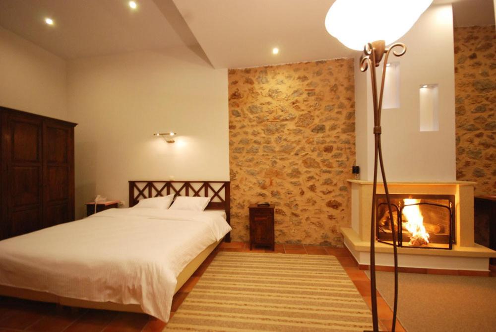 Hotel Parnassos Arachova Zimmer foto